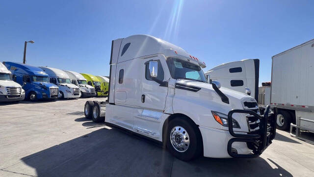 2023 Freightliner Cascadia for sale at KING TRUCK TRAILER SALES in Bakersfield, CA