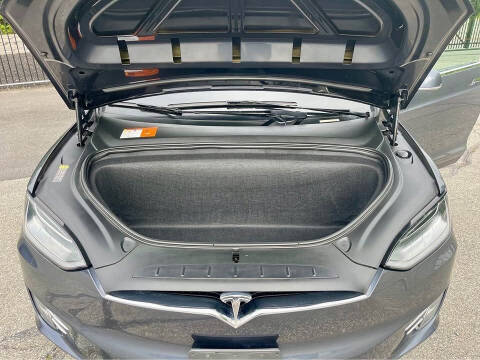 2018 Tesla Model X 75D