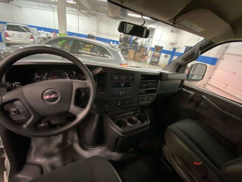 2019 GMC Savana 2500