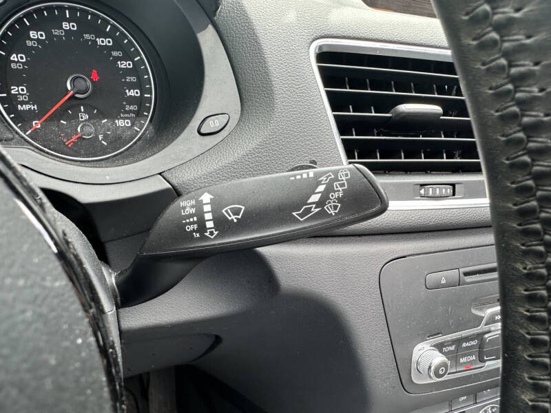 2015 Audi Q3 2.0T quattro Prestige