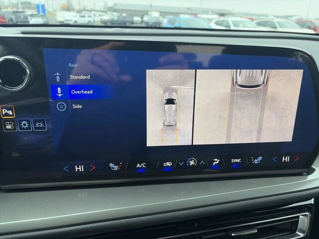 2024 Chevrolet Traverse LS