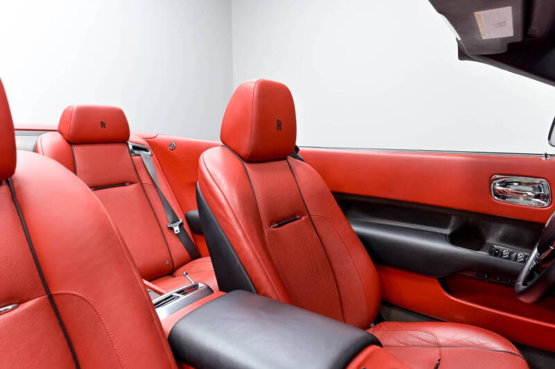 2017 Rolls-Royce Dawn