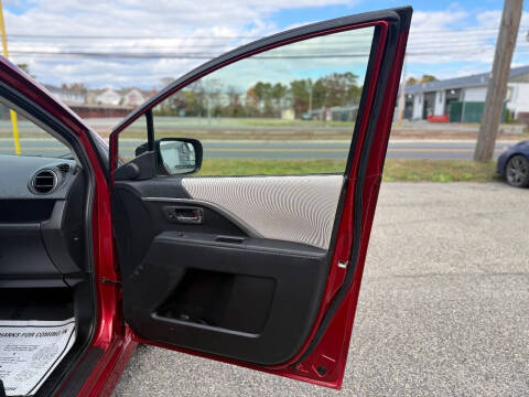 2013 Mazda MAZDA5 Touring