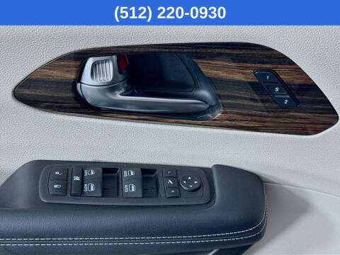 2023 Chrysler Pacifica Plug-In Hybrid Limited