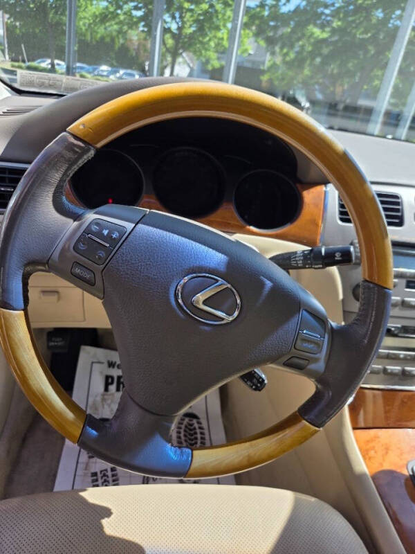 2005 Lexus ES 330