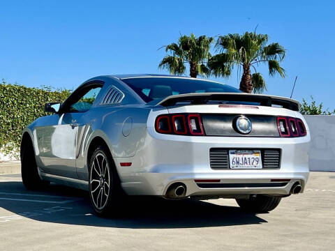 2013 Ford Mustang GT Premium
