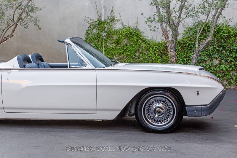1963 Ford Thunderbird