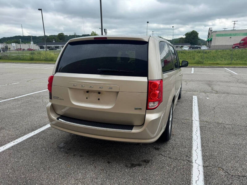 2015 Dodge Grand Caravan American Value Package