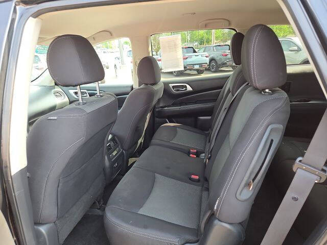 2020 Nissan Pathfinder S