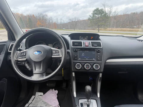 2016 Subaru Forester 2.5i