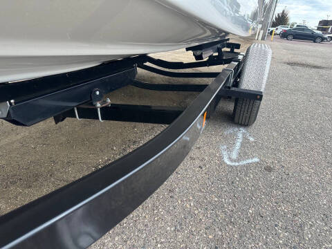 2013 Crownline E260 XS