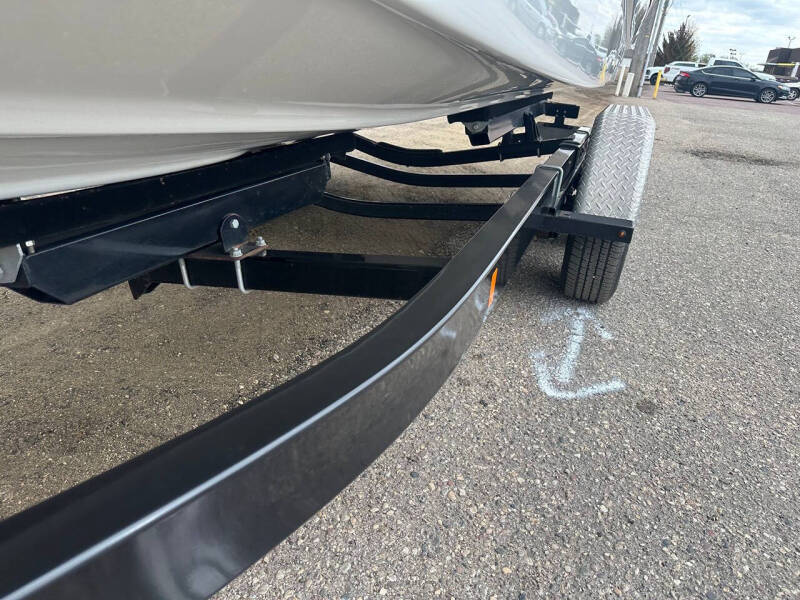 2013 Crownline E260 XS
