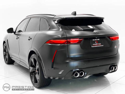 2022 Jaguar F-PACE SVR