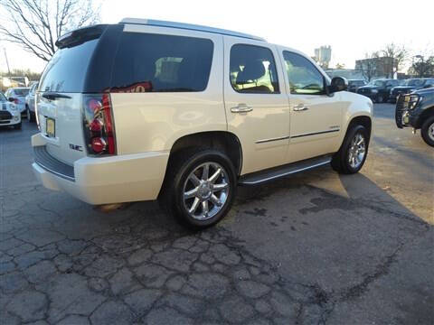 2011 GMC Yukon Denali