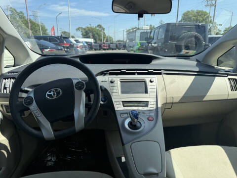 2015 Toyota Prius Three