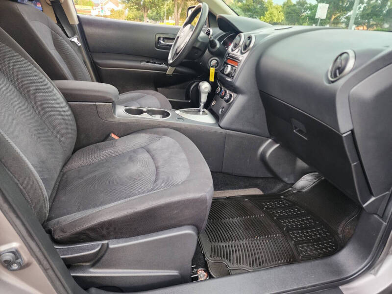 2014 Nissan Rogue Select S