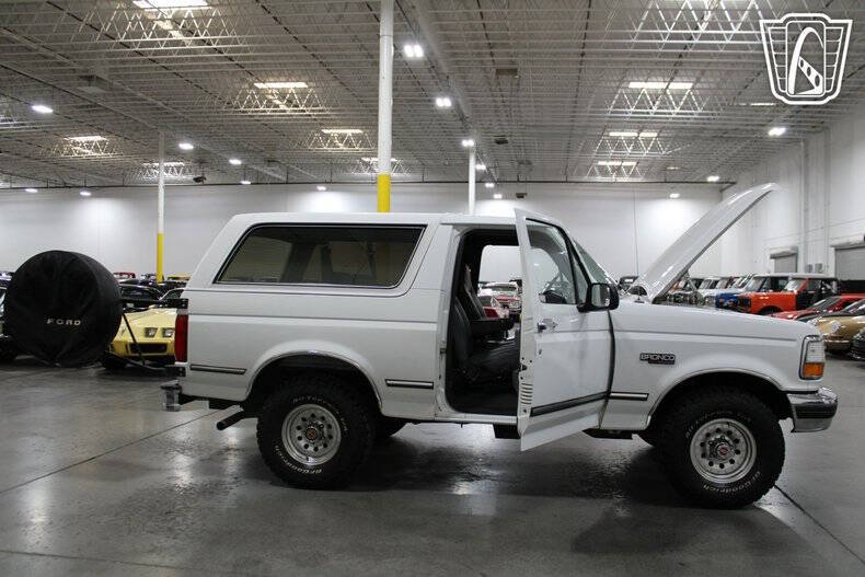 1992 Ford Bronco XLT