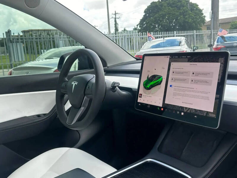 2022 Tesla Model Y Performance