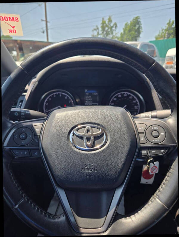 2021 Toyota Camry SE