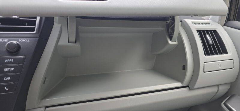 2012 Toyota Prius v