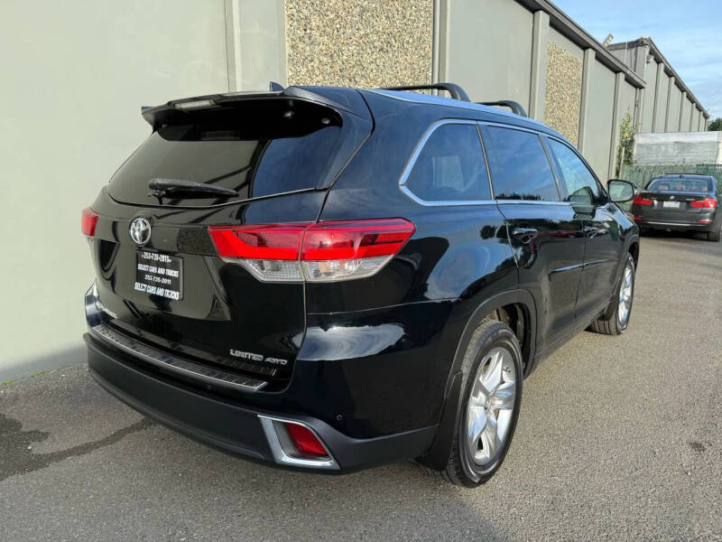 2017 Toyota Highlander Limited Platinum