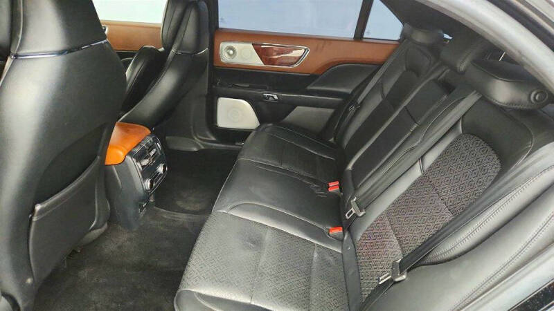 2018 Lincoln Continental Black Label