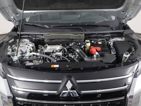 2026 Mitsubishi Outlander ES