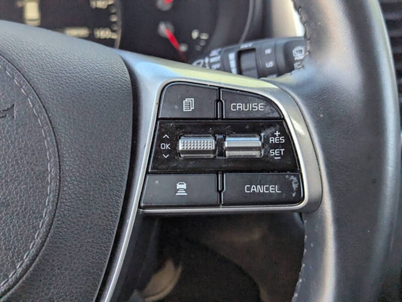 2020 Kia Sorento EX V6