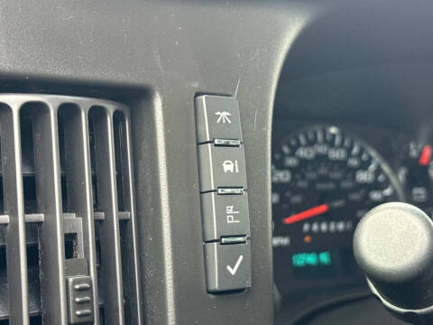 2024 Chevrolet Express 2500