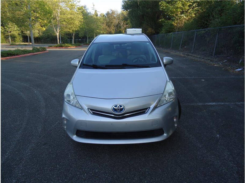 2012 Toyota Prius v