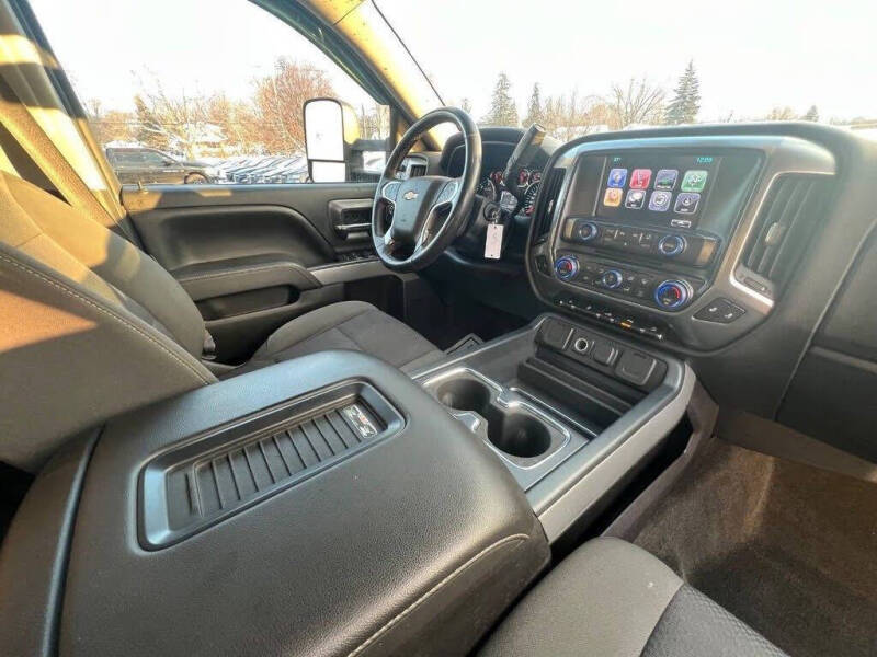 2017 Chevrolet Silverado 1500 LT Z71