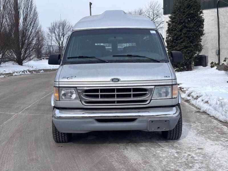 2000 Ford E-Series E-150