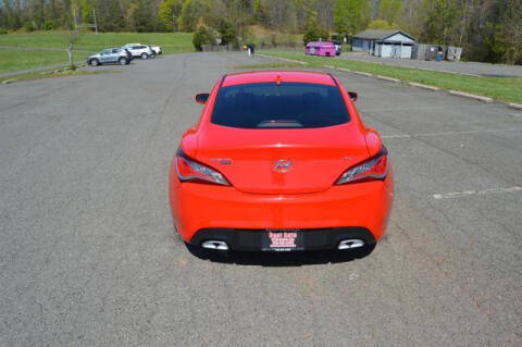 2014 Hyundai Genesis Coupe 2.0T R-Spec
