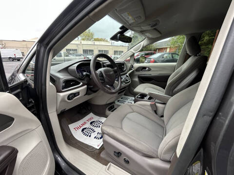 2019 Chrysler Pacifica Touring Plus