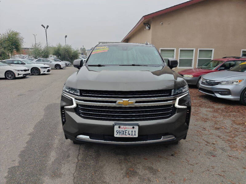 2021 Chevrolet Suburban LT