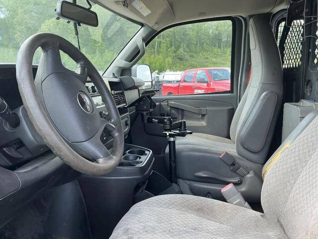 2017 GMC Savana 2500