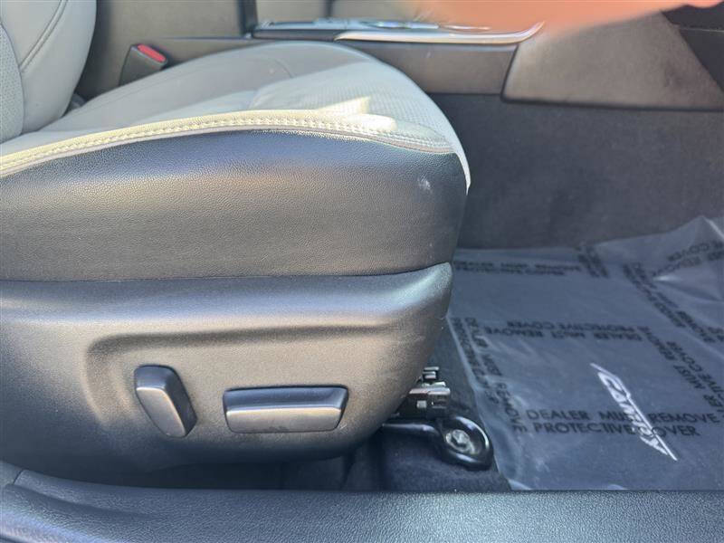 2016 Toyota Camry XLE