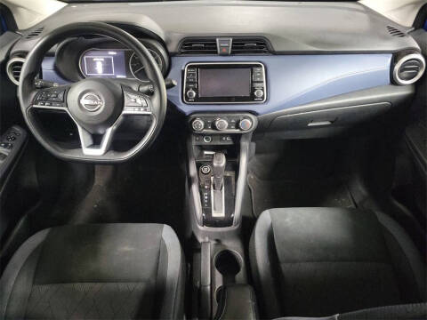 2023 Nissan Versa SV