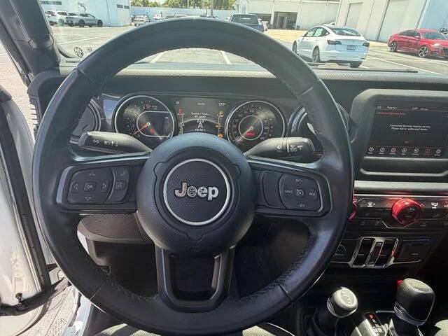 2022 Jeep Gladiator Sport
