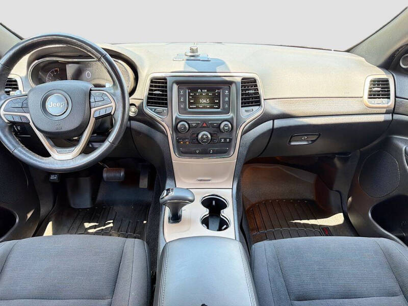 2015 Jeep Grand Cherokee Laredo