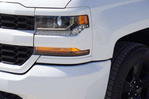 2018 Chevrolet Silverado 1500 Custom