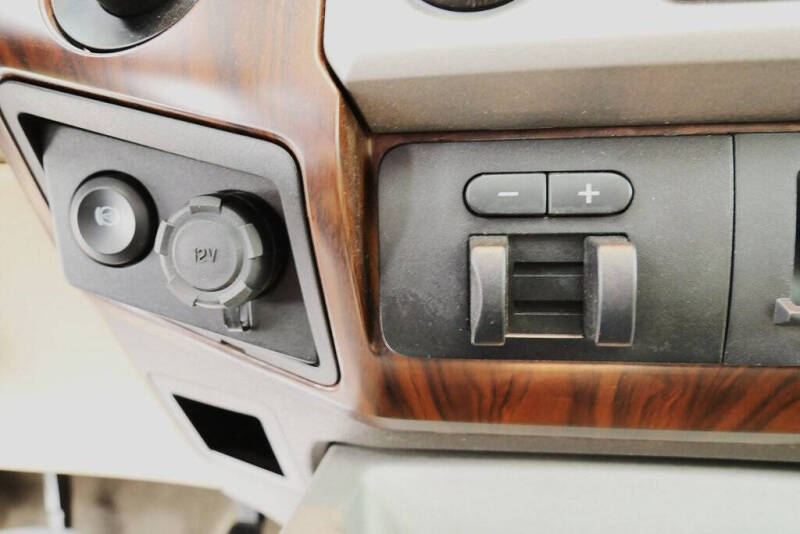 2015 Ford F-350 Super Duty Lariat