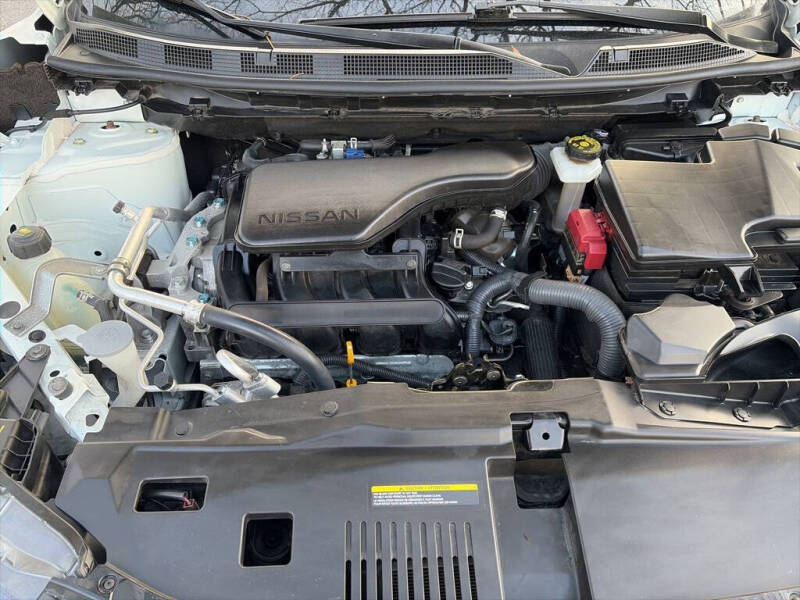 2022 Nissan Rogue Sport SV