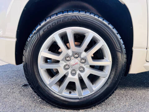 2015 GMC Acadia Denali