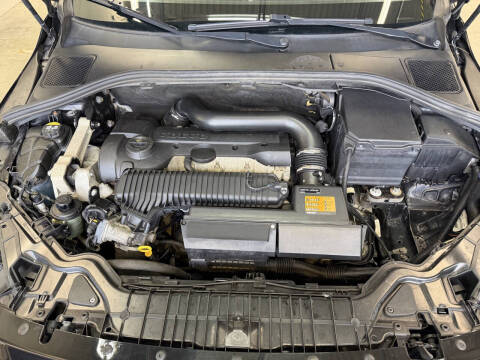 2016 Volvo V60 Cross Country T5