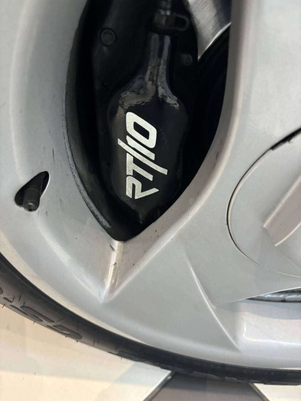 1994 Dodge Viper 38