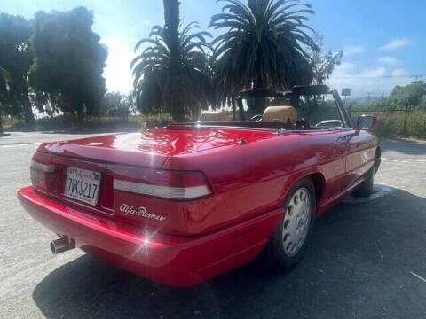 1991 Alfa Romeo Spider Veloce