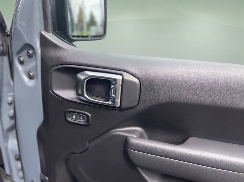 2025 Jeep Gladiator Willys