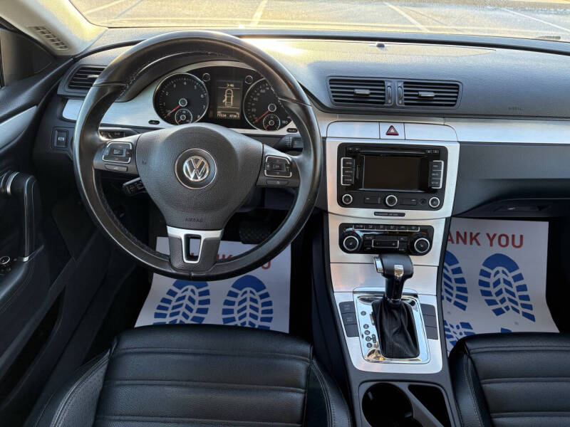 2011 Volkswagen CC Lux Plus