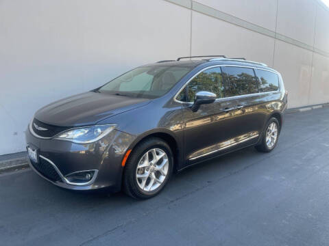 2020 Chrysler Pacifica Limited